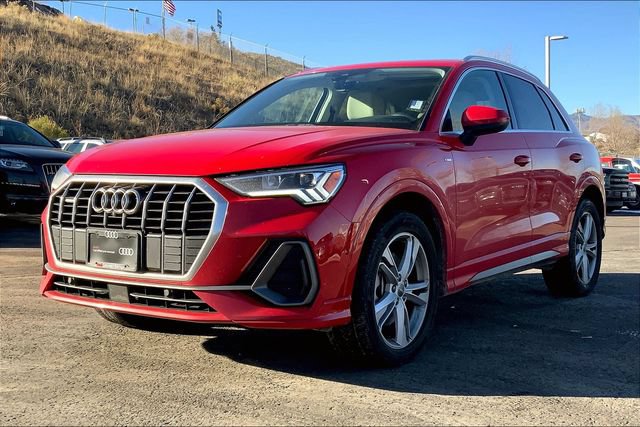 Used 2020 Audi Q3 2.0T Prestige w/ Prestige Package