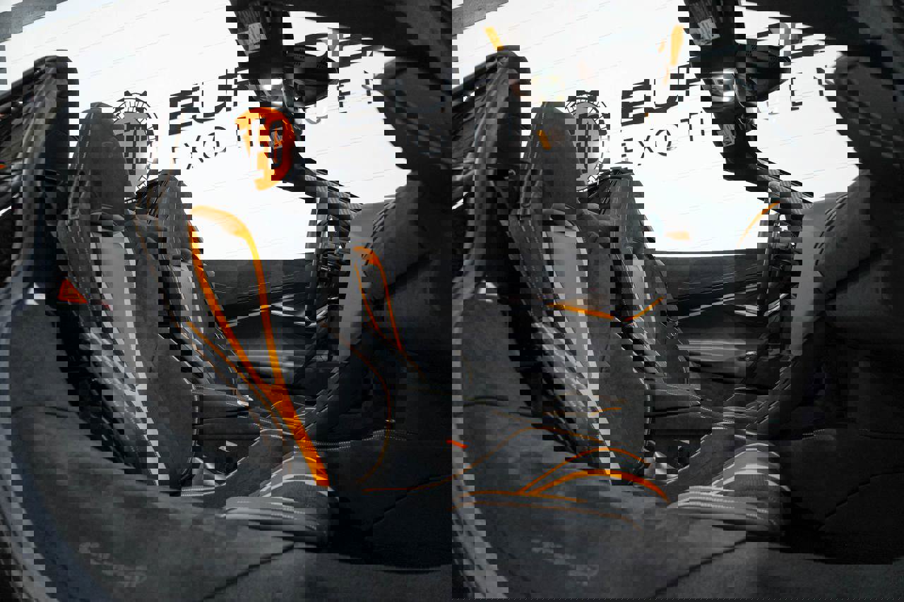 Used 2022 McLaren 720S Performance photo 18