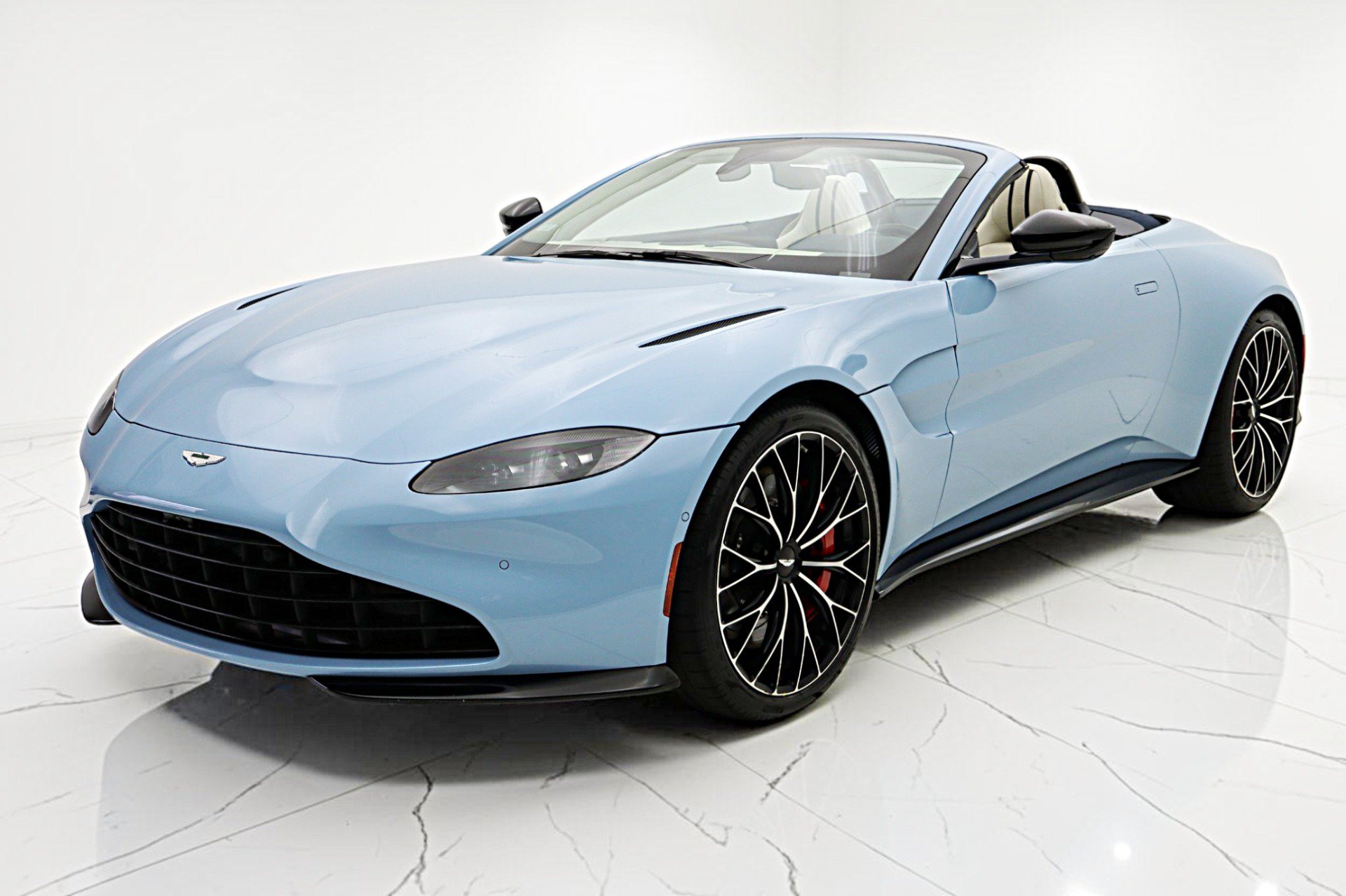 Used 2022 Aston Martin V8 Vantage Roadster