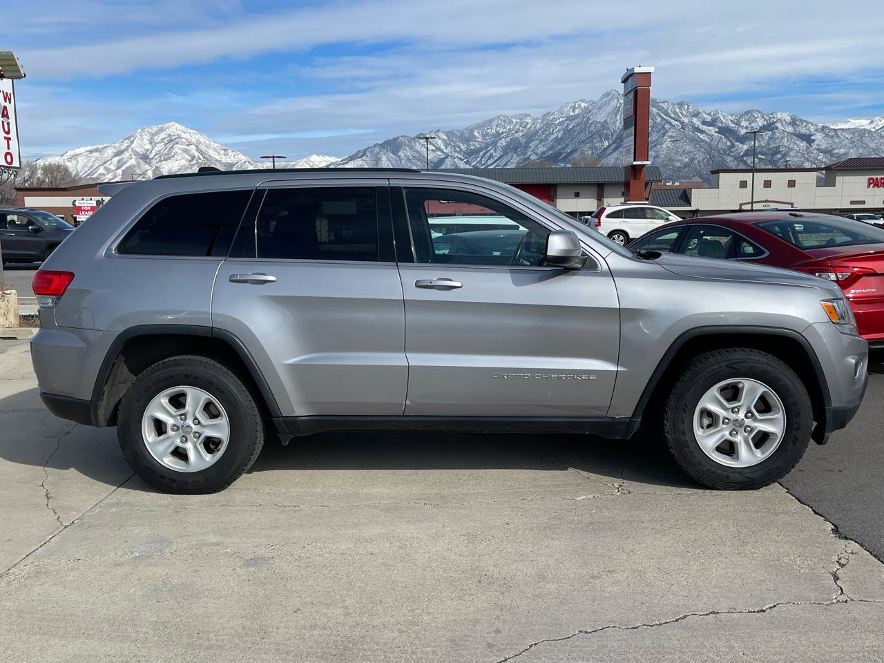 2015 Jeep Grand Cherokee Laredo
