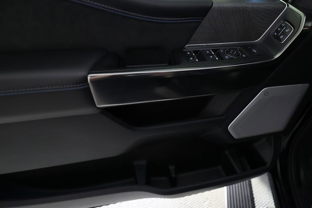 2025 Ford F250 Platinum