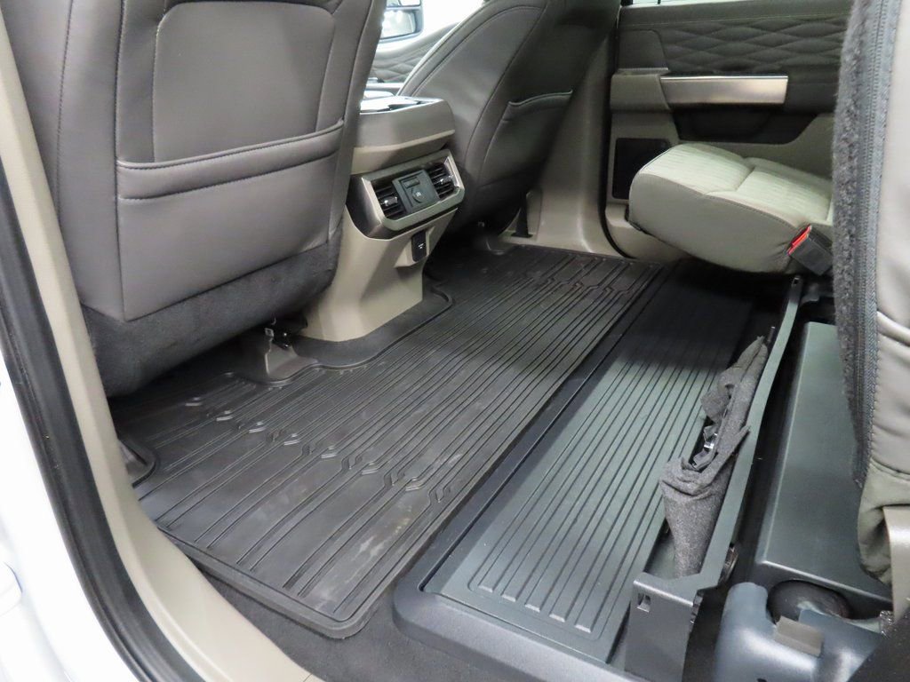 2025 Ford F450 Platinum