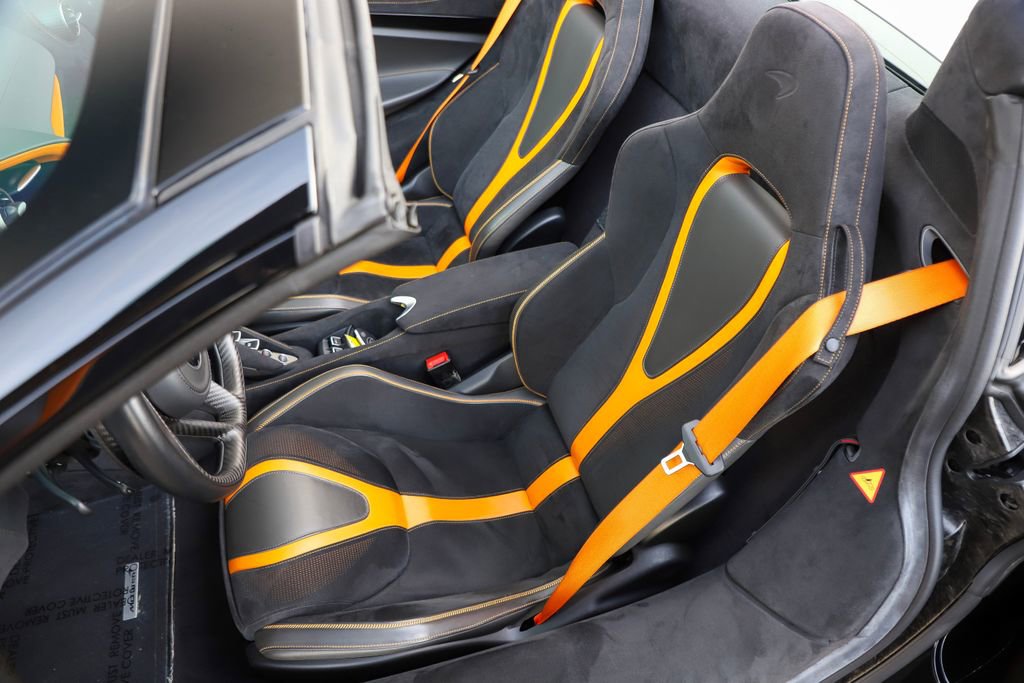 Used 2021 McLaren 720S Performance photo 20