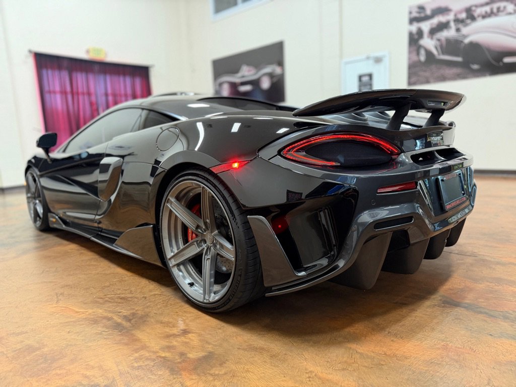 Used 2019 McLaren 600LT photo 7