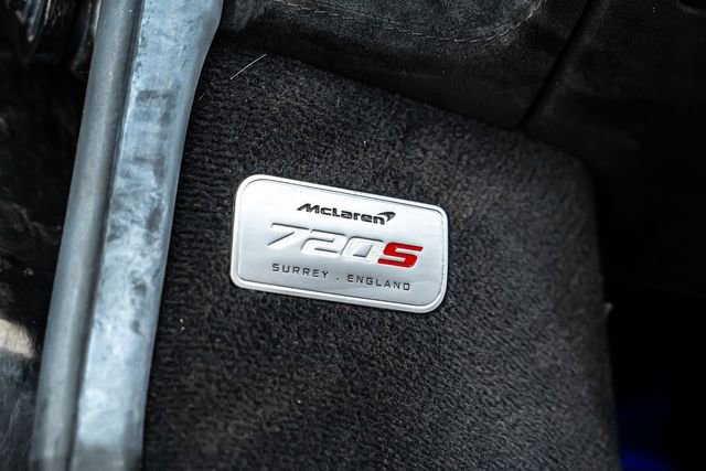 Used 2020 McLaren 720S Performance photo 31