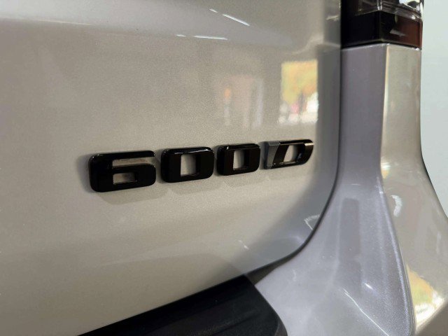 2021 Cadillac Escalade Luxury