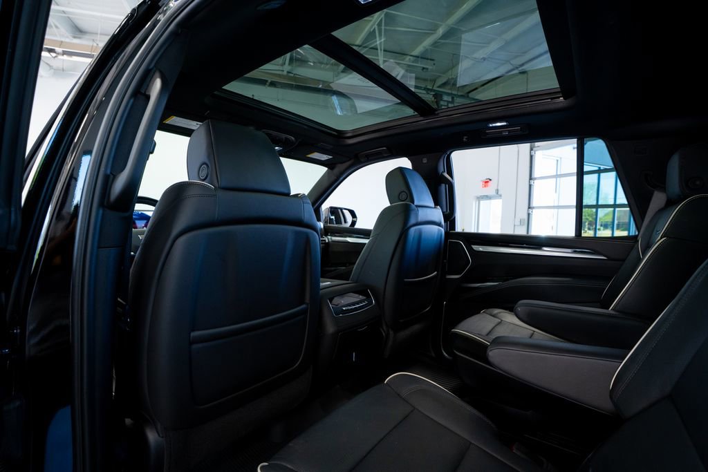 2025 Cadillac Escalade Sport