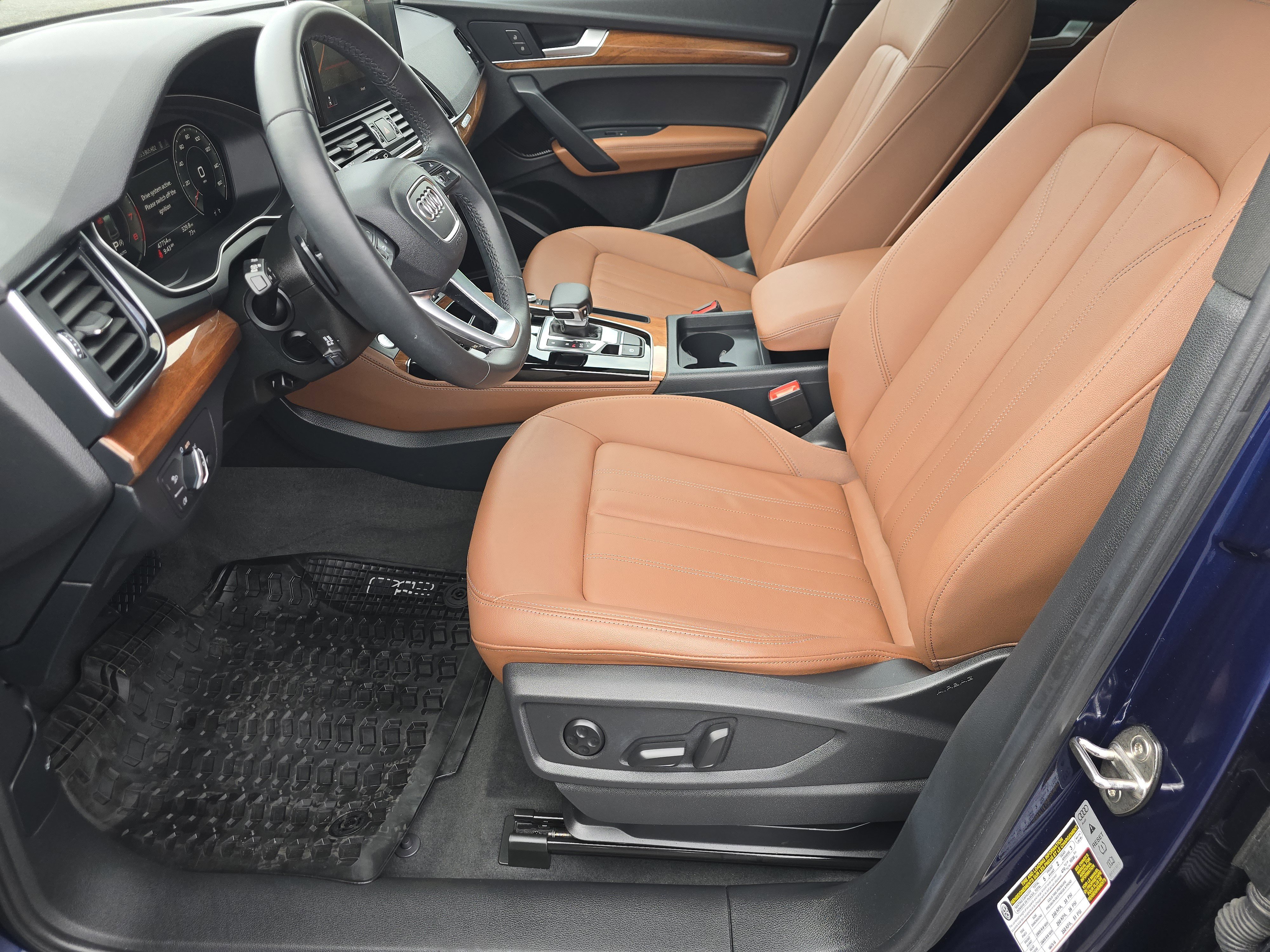 2023 Audi Q5 2.0T Premium Plus