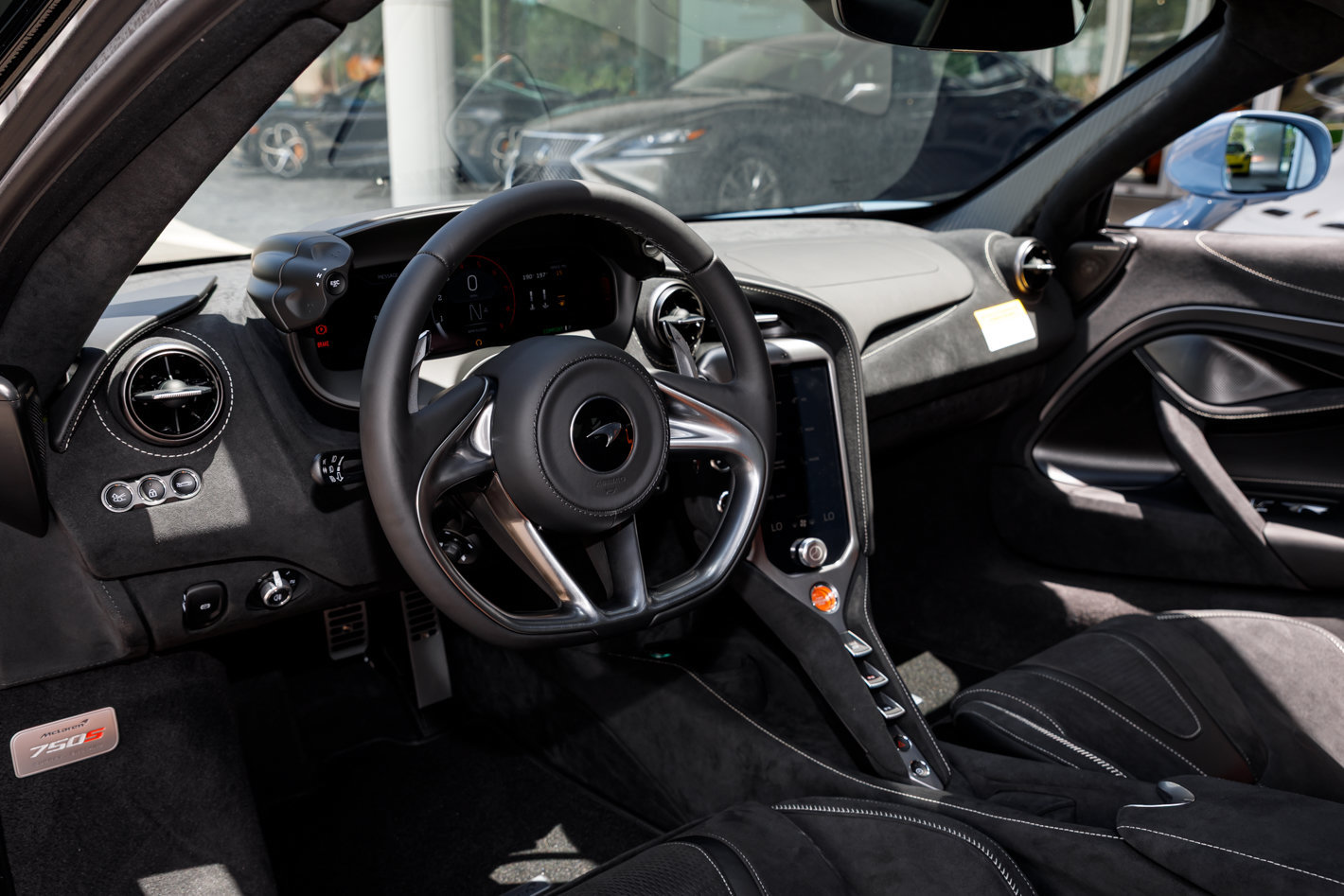 New 2027 McLaren 750S photo 45