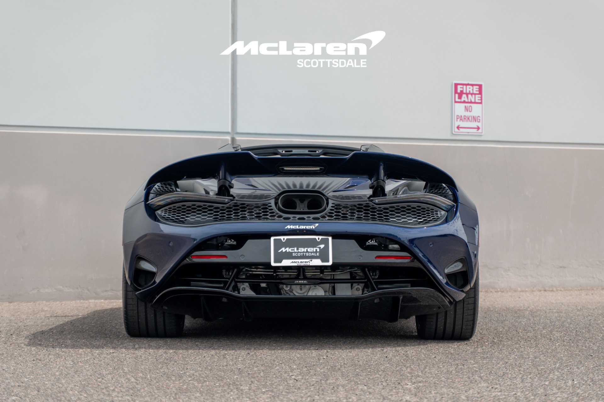 Used 2025 McLaren 750S Spider photo 6
