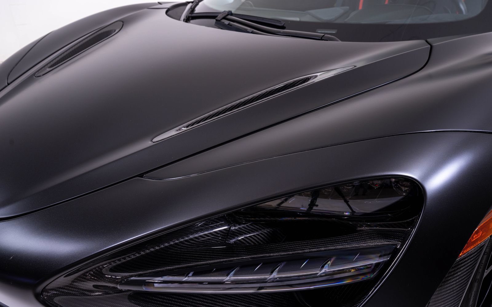 Used 2019 McLaren 720S Performance photo 15