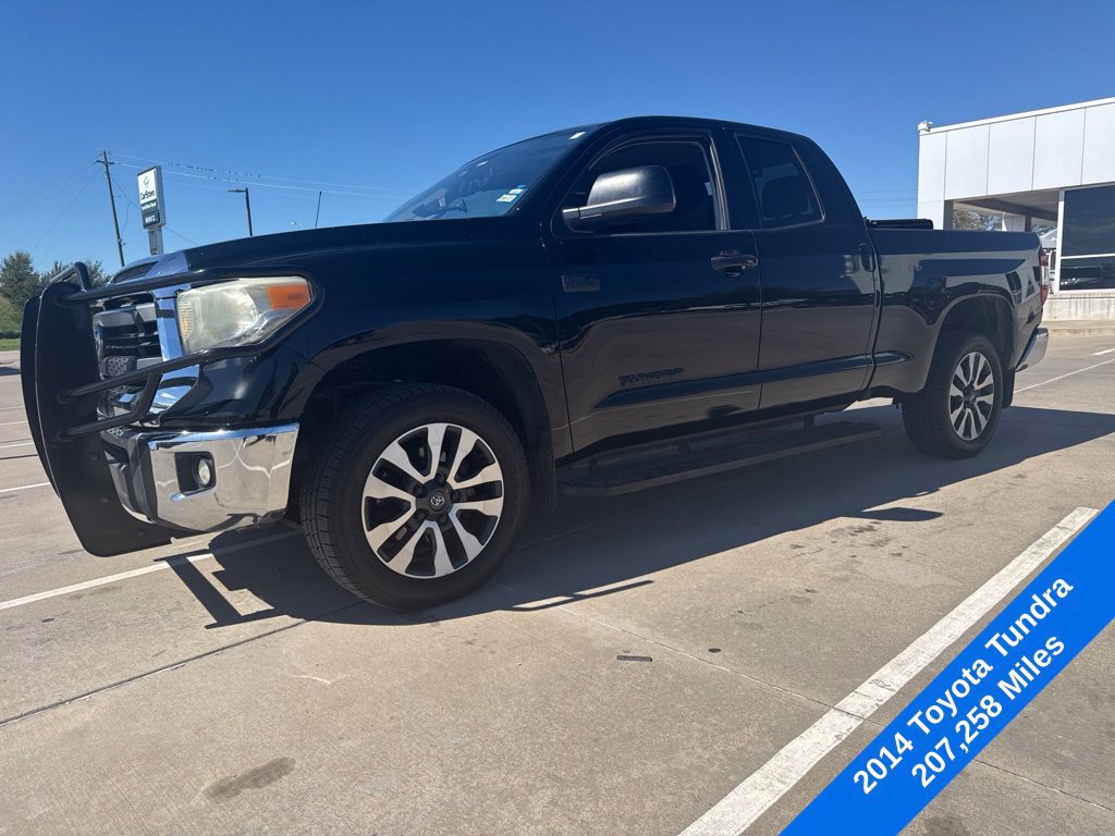 Used 2014 Toyota Tundra SR5 w/ SR5 Upgrade Package
