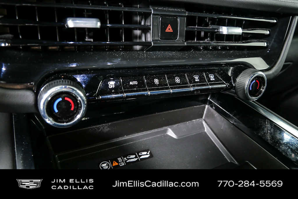 2025 Chevrolet Suburban LT