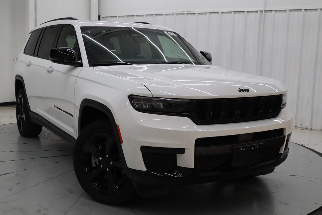 Used 2024 Jeep Grand Cherokee L Altitude
