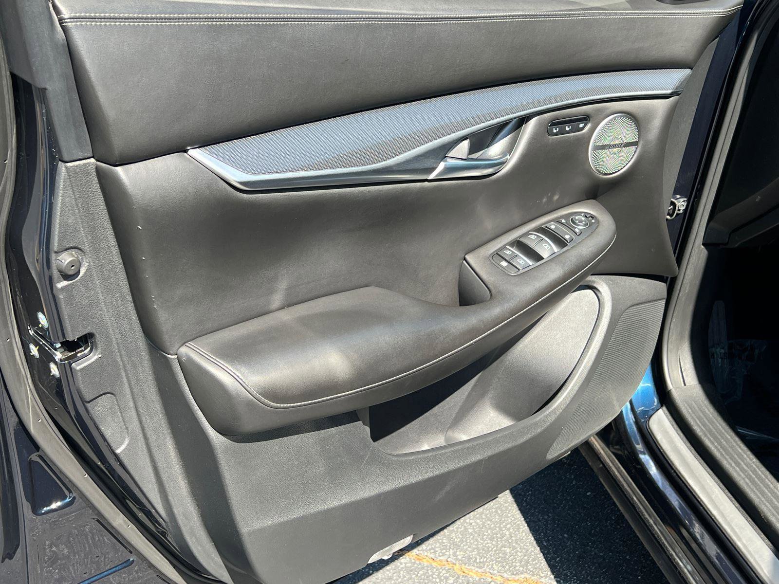 2023 INFINITI Qx50 Sport