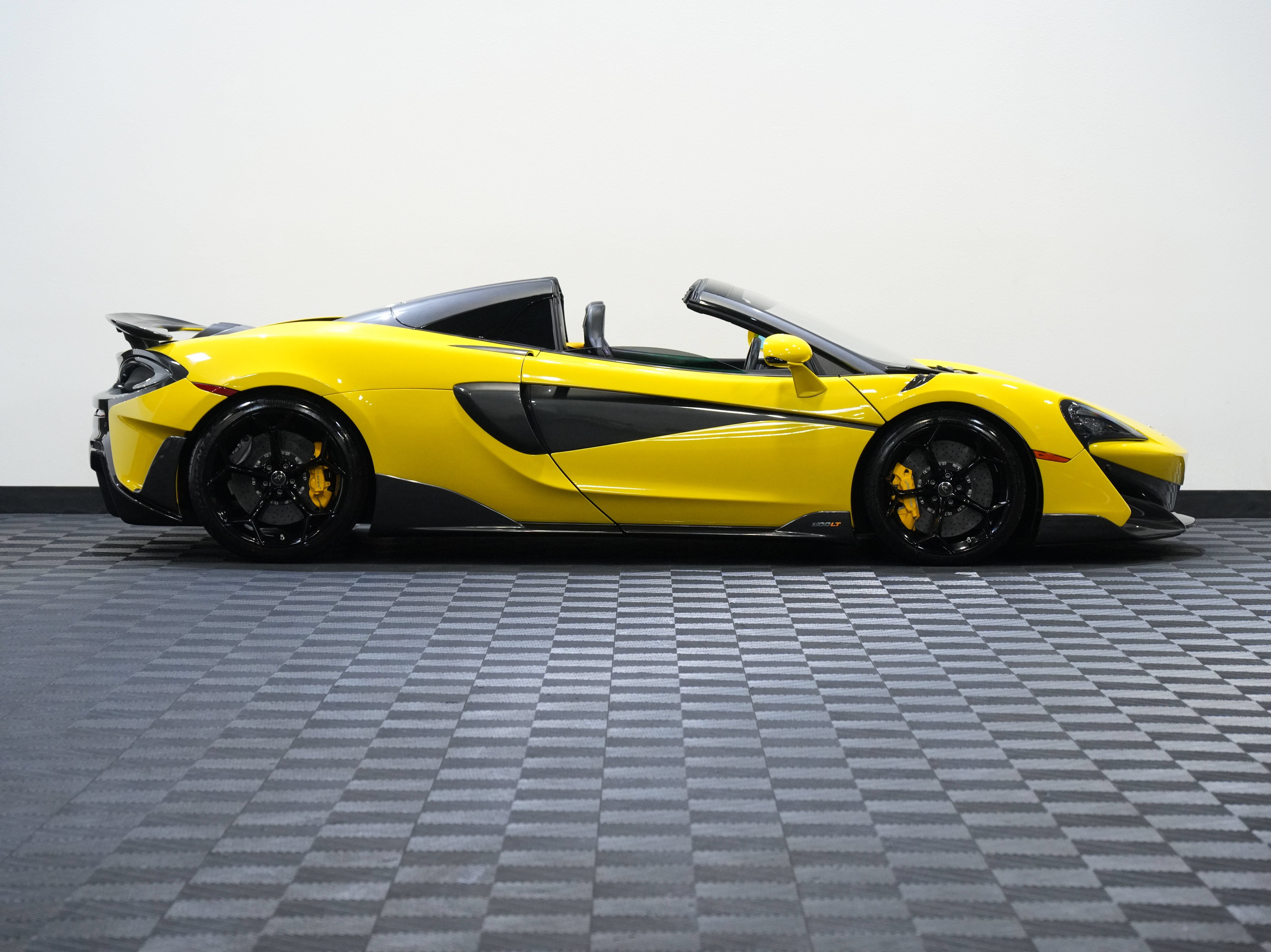 Used 2020 McLaren 600LT Spider photo 49