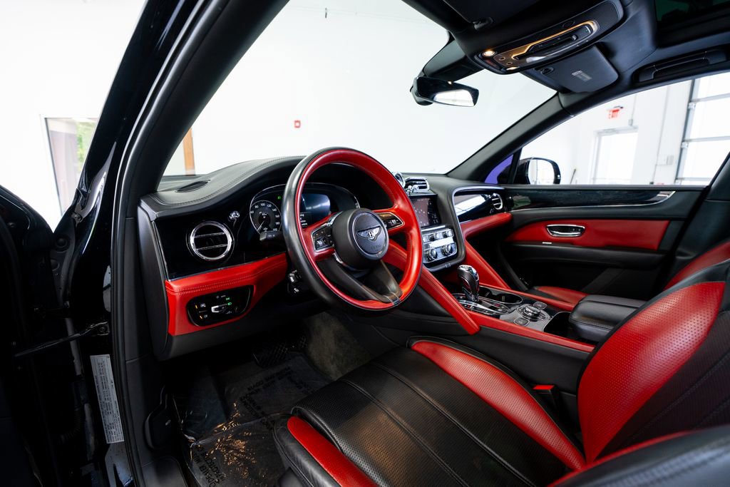 2022 Bentley Bentayga