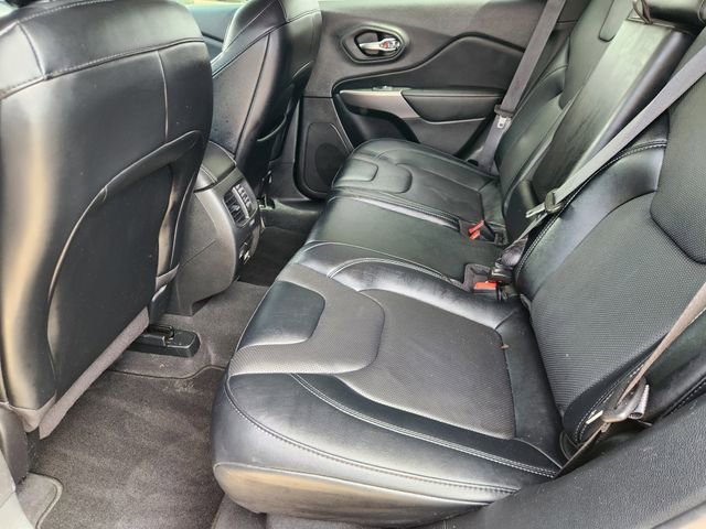 2022 Jeep Cherokee Latitude Lux