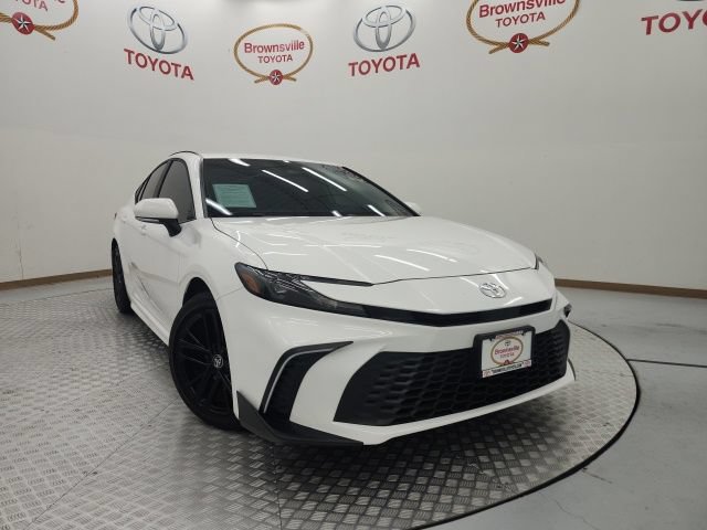 Used 2026 Toyota Camry SE w/ Convenience Package