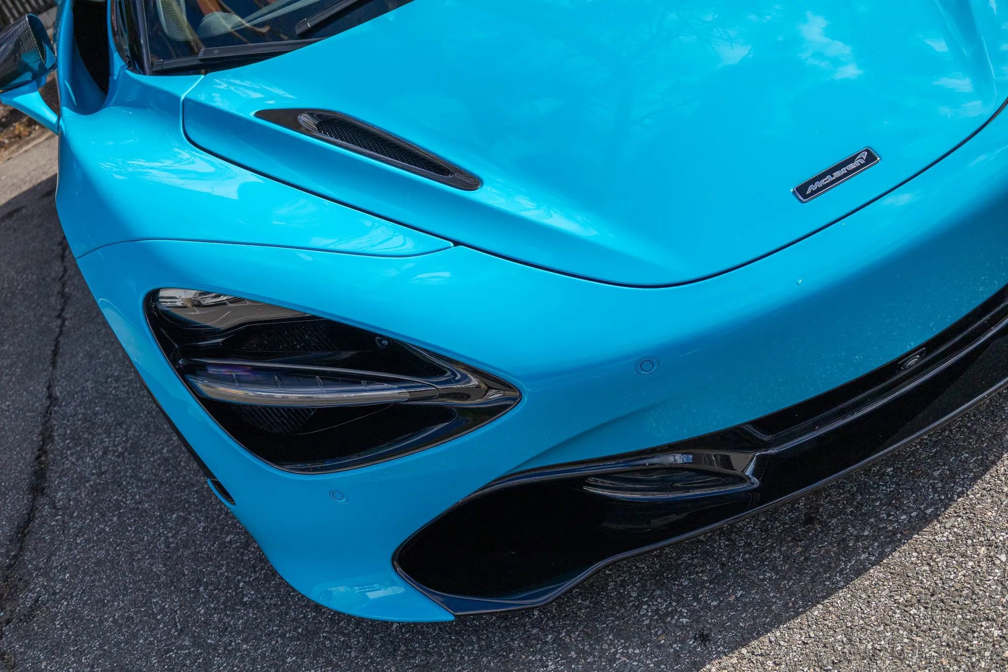 Used 2022 McLaren 720S Spider Convertible 2D photo 17