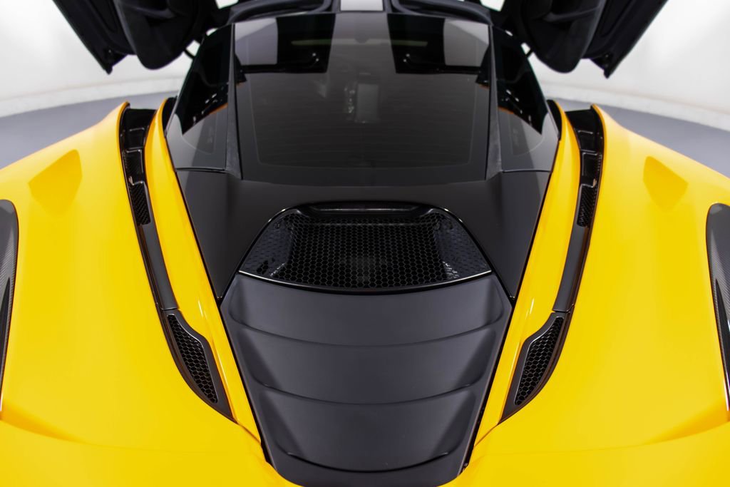 Used 2021 McLaren 720S Performance photo 23