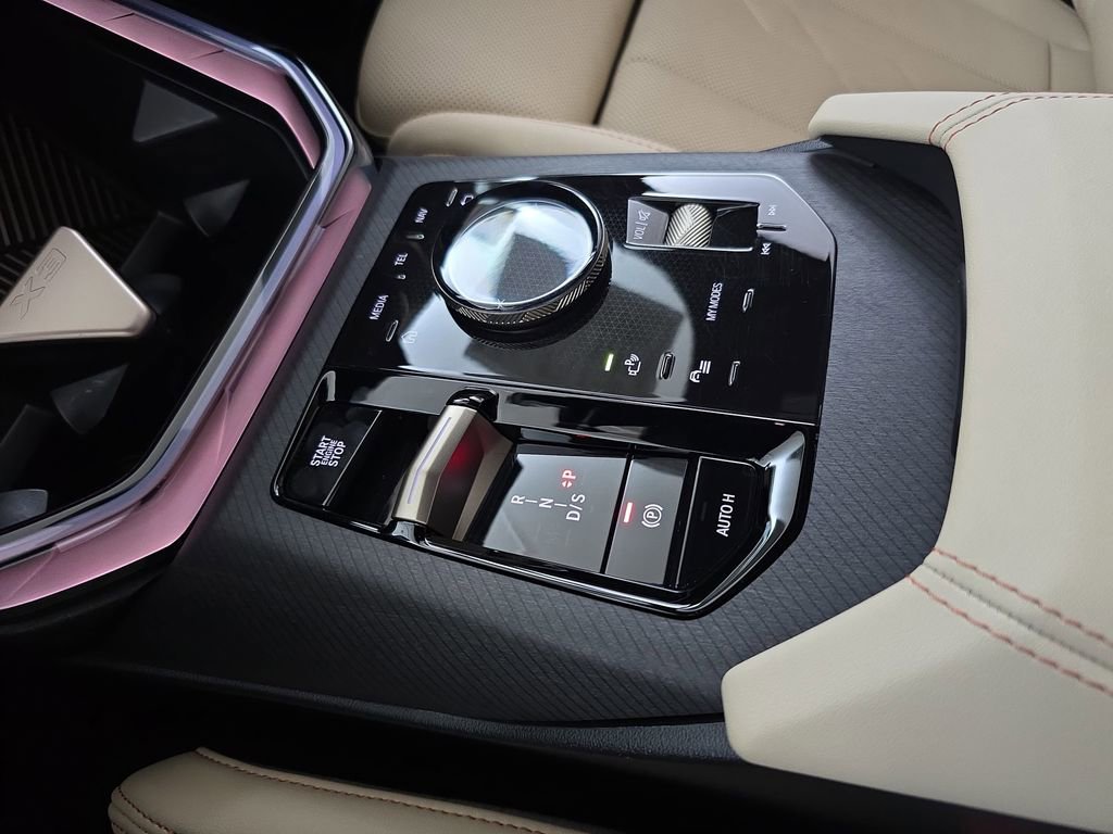 2025 BMW X3 xDrive30i