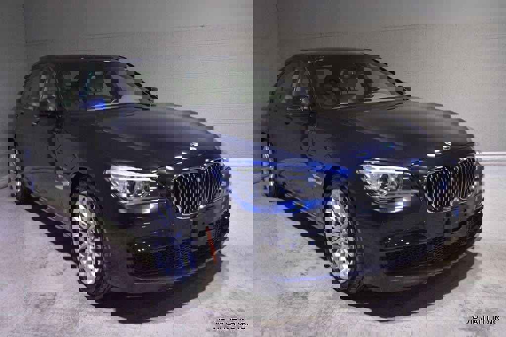 2014 BMW 7 Series 750Li xDrive