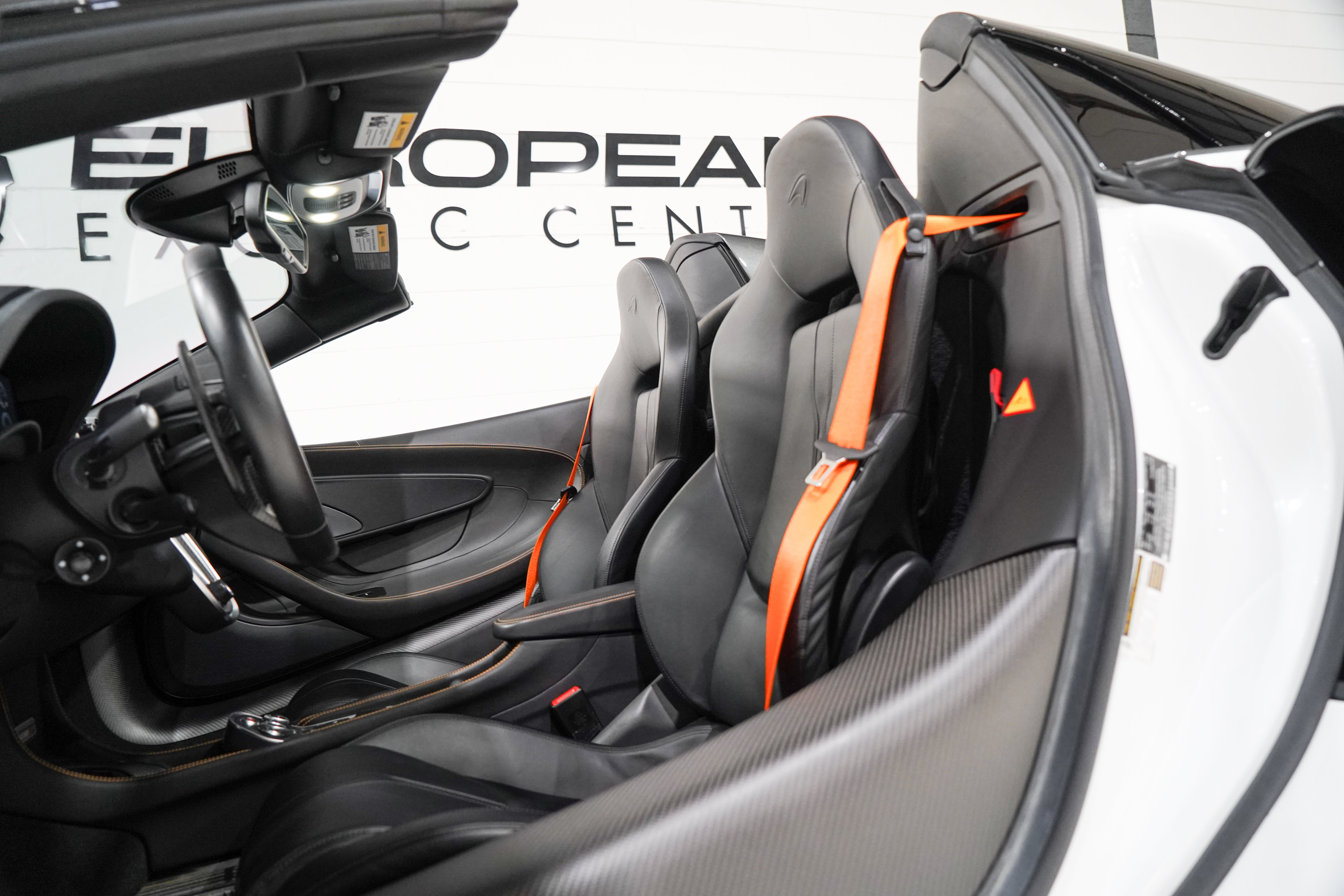Used 2020 McLaren 600LT Spider photo 11