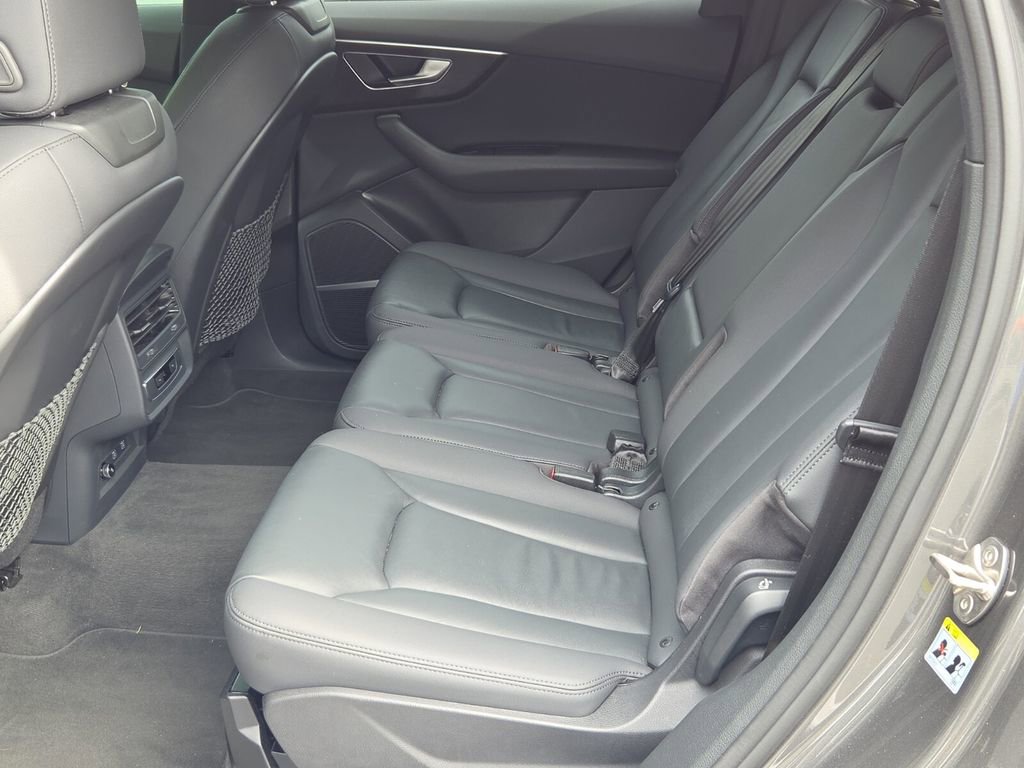 2021 Audi Q7 3.0T Premium Plus