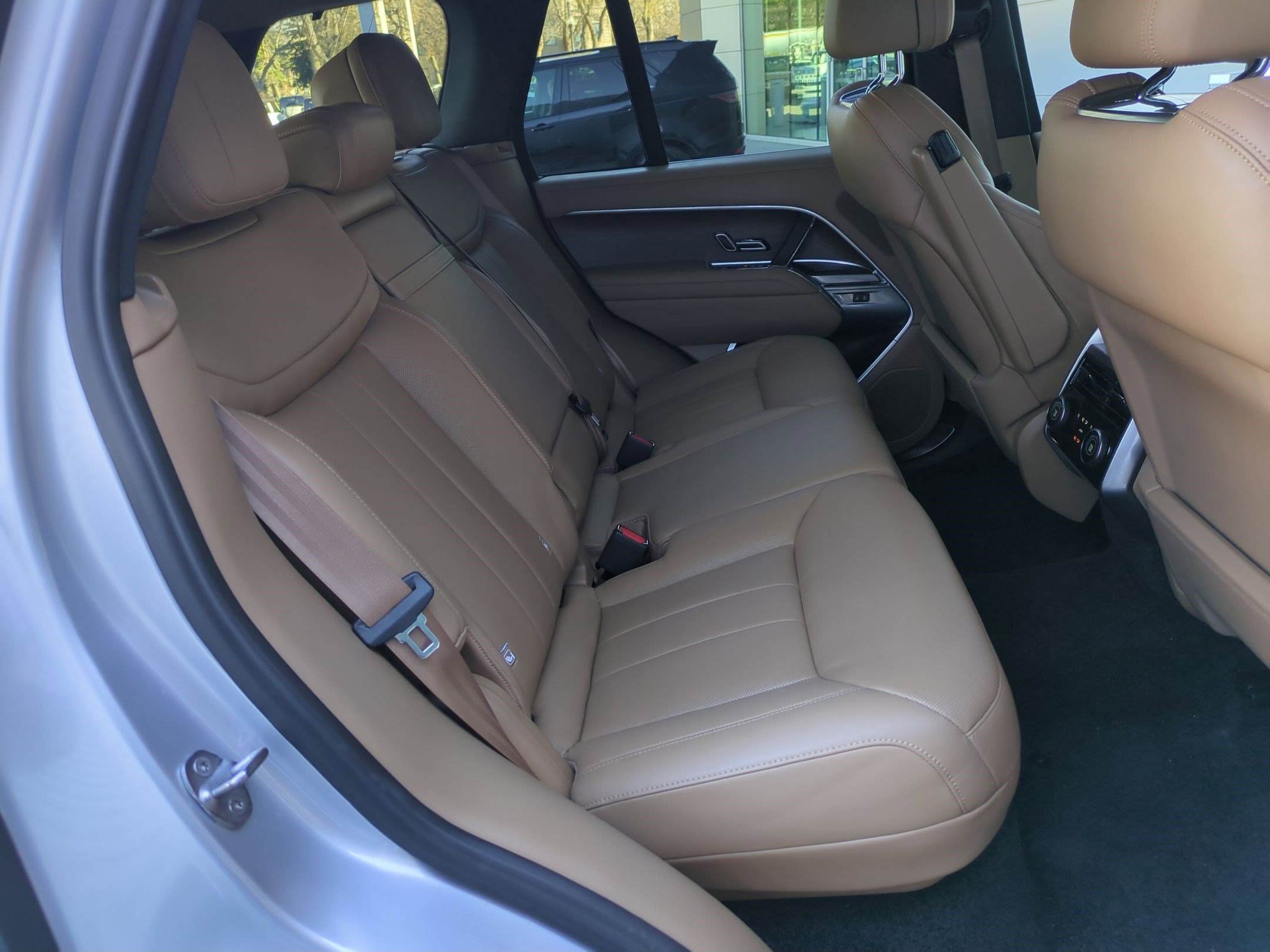 2023 Land Rover Range Rover SE