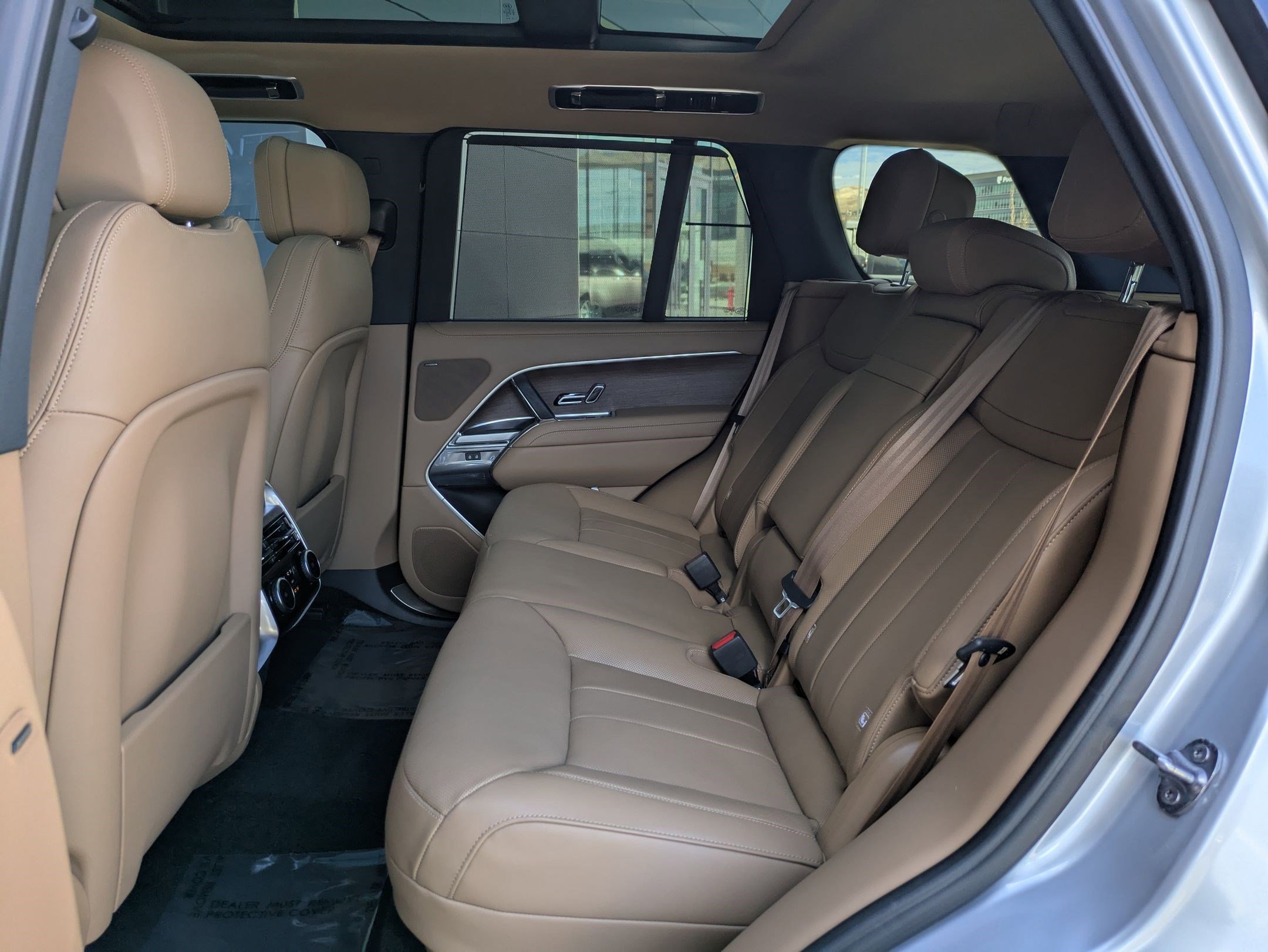 2023 Land Rover Range Rover SE