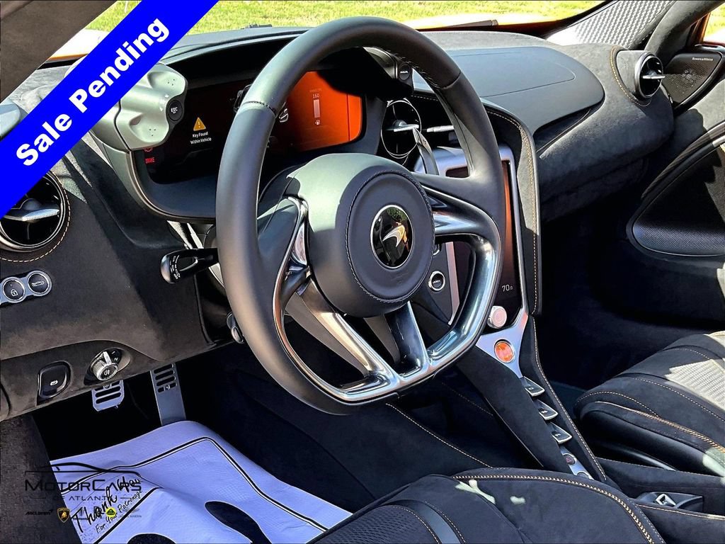 Used 2026 McLaren 750S Spider photo 12