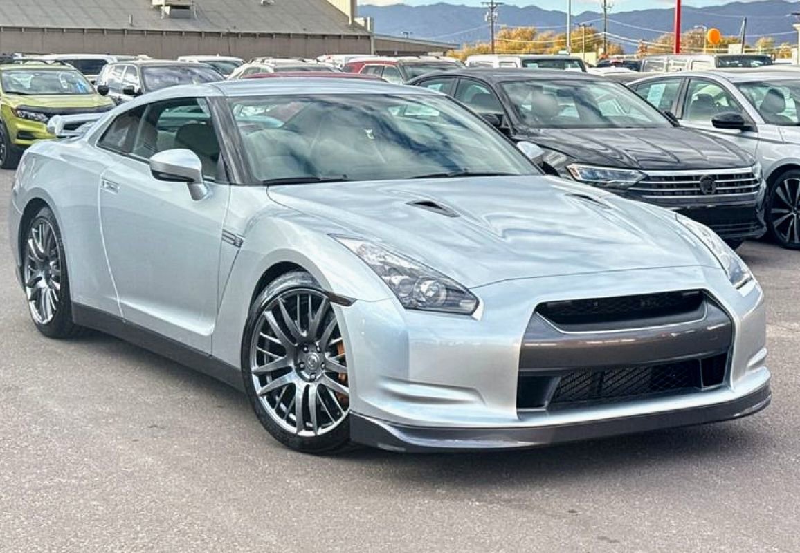 Used 2009 Nissan GT-R Premium