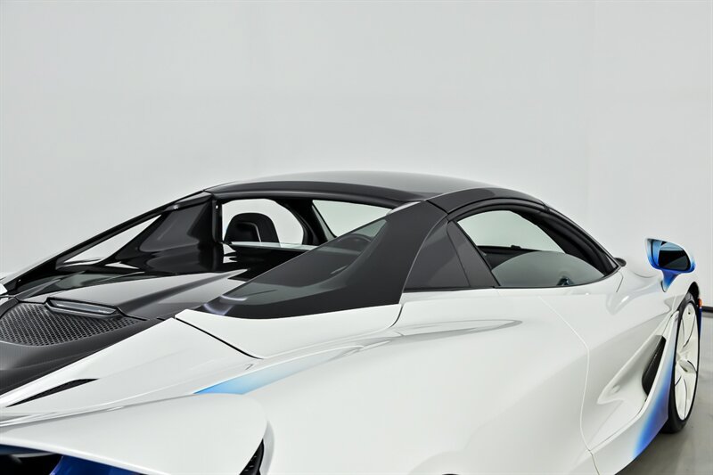 Used 2021 McLaren 720S Spider photo 41