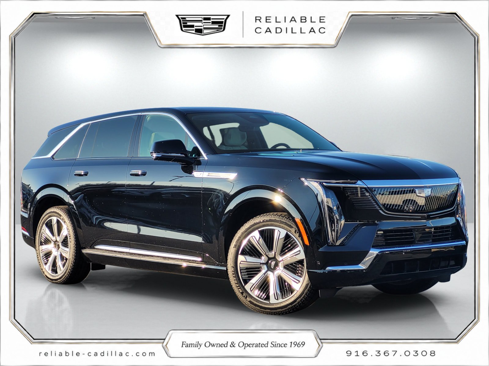 New 2025 Cadillac Escalade IQ Luxury 1