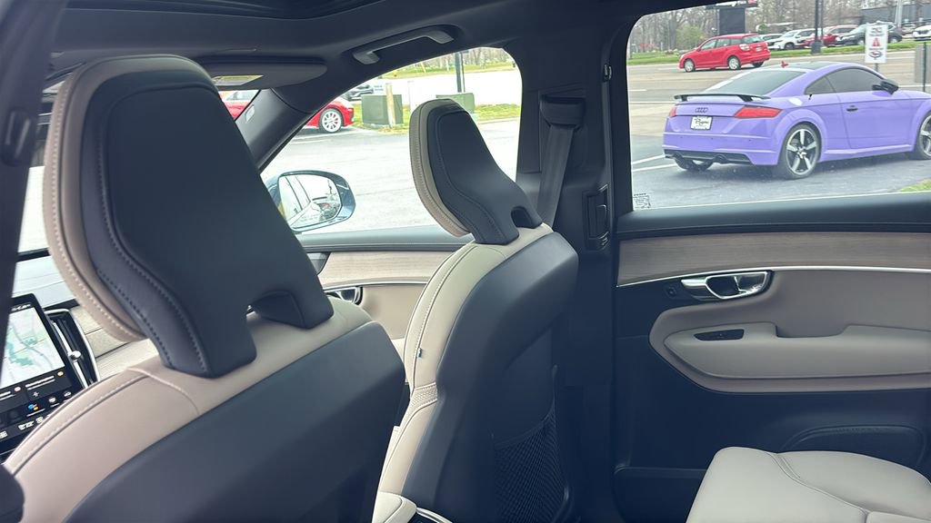 2026 Volvo Xc90 B6 Plus