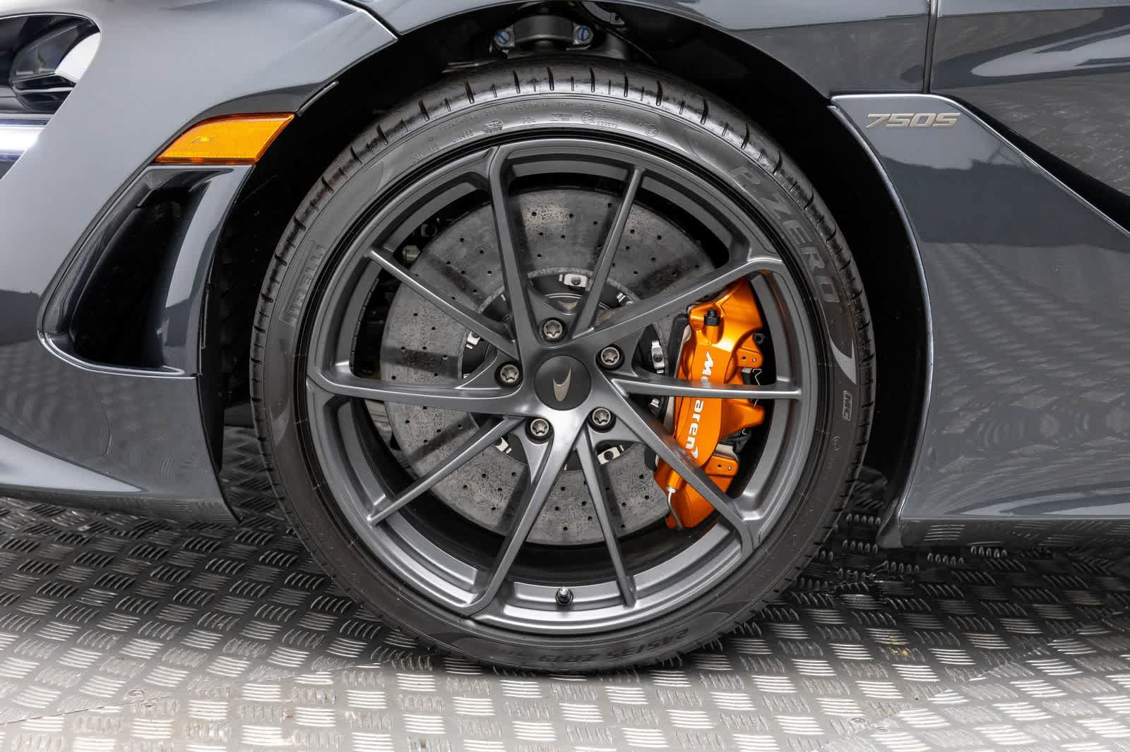 New 2026 McLaren 750S Spider photo 8