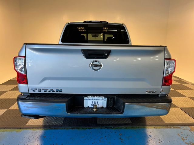2019 Nissan Titan SV
