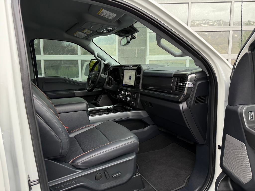 2025 Ford F350 Lariat