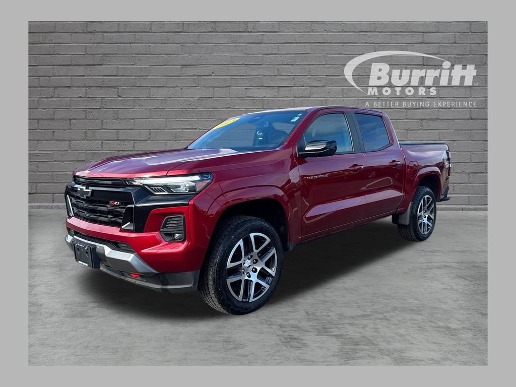 Used 2023 Chevrolet Colorado Z71 w/ Z71 Convenience Package 2