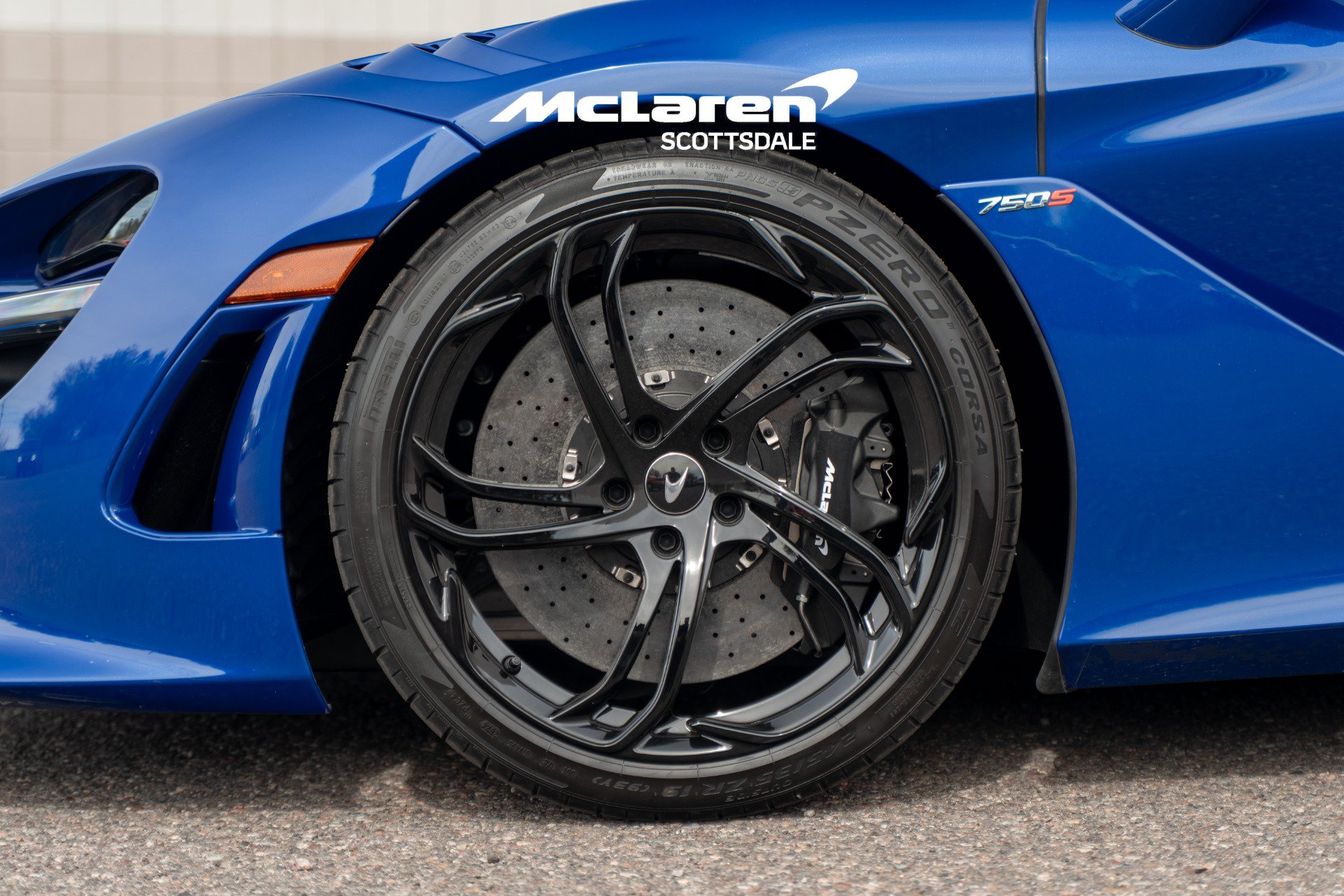 Used 2024 McLaren 750S Spider photo 28