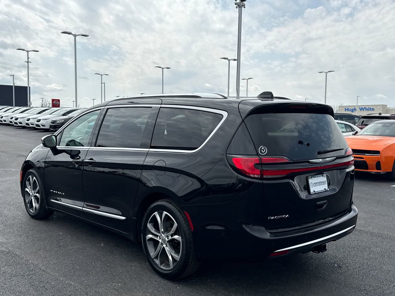 2025 Chrysler Pacifica Pinnacle