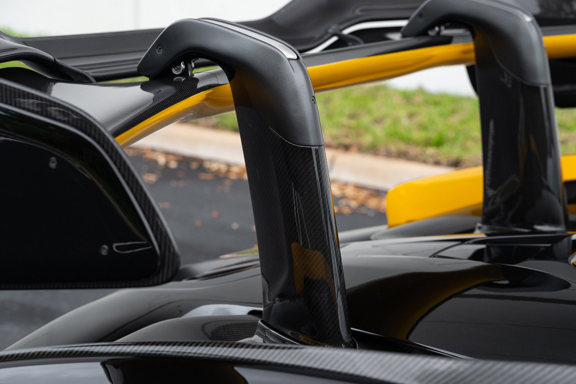 Used 2019 McLaren Senna photo 29