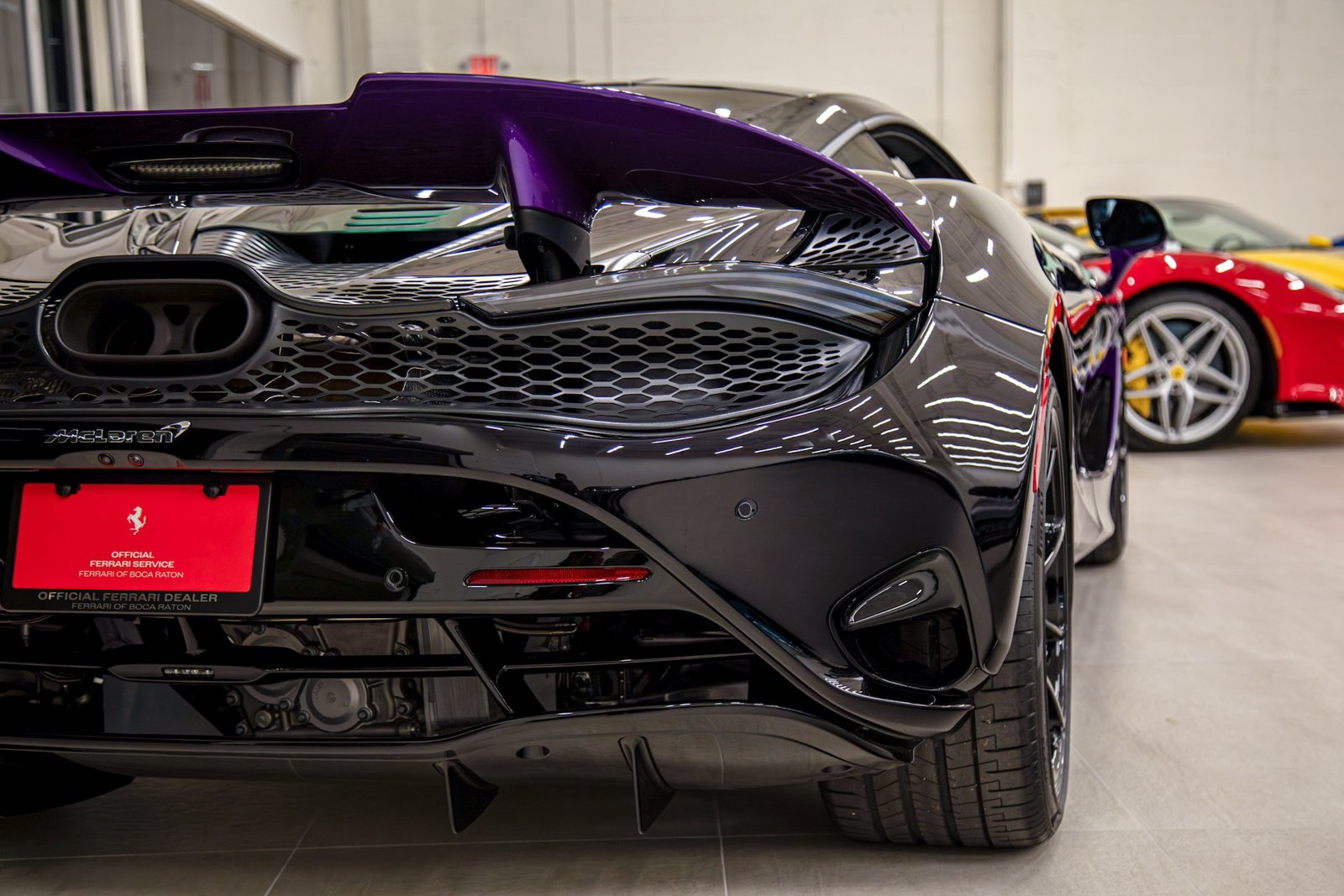 Used 2024 McLaren 750S photo 12