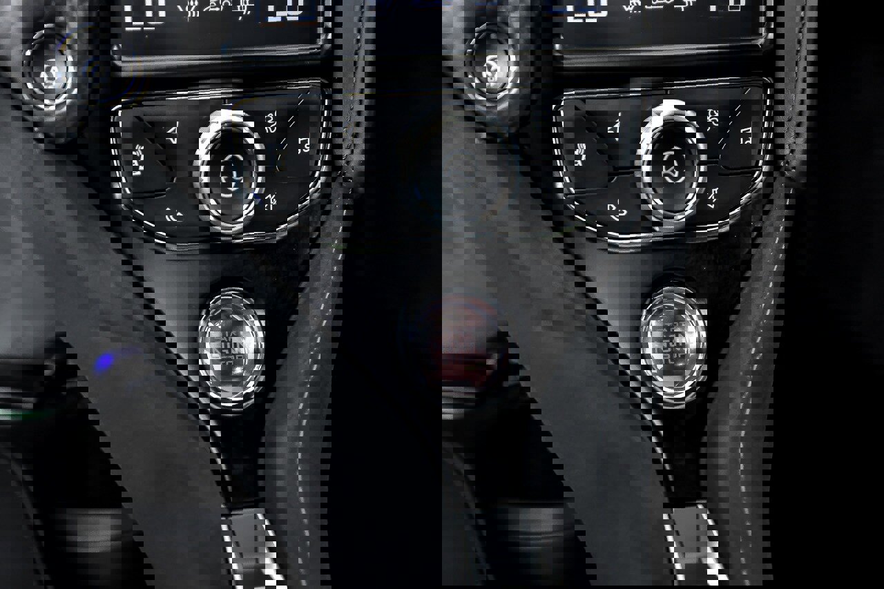 Used 2018 McLaren 720S Performance photo 37