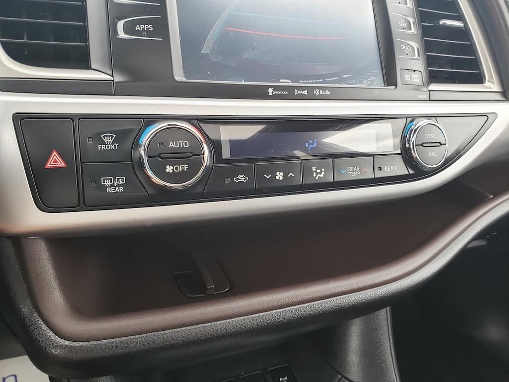 2017 Toyota Highlander XLE