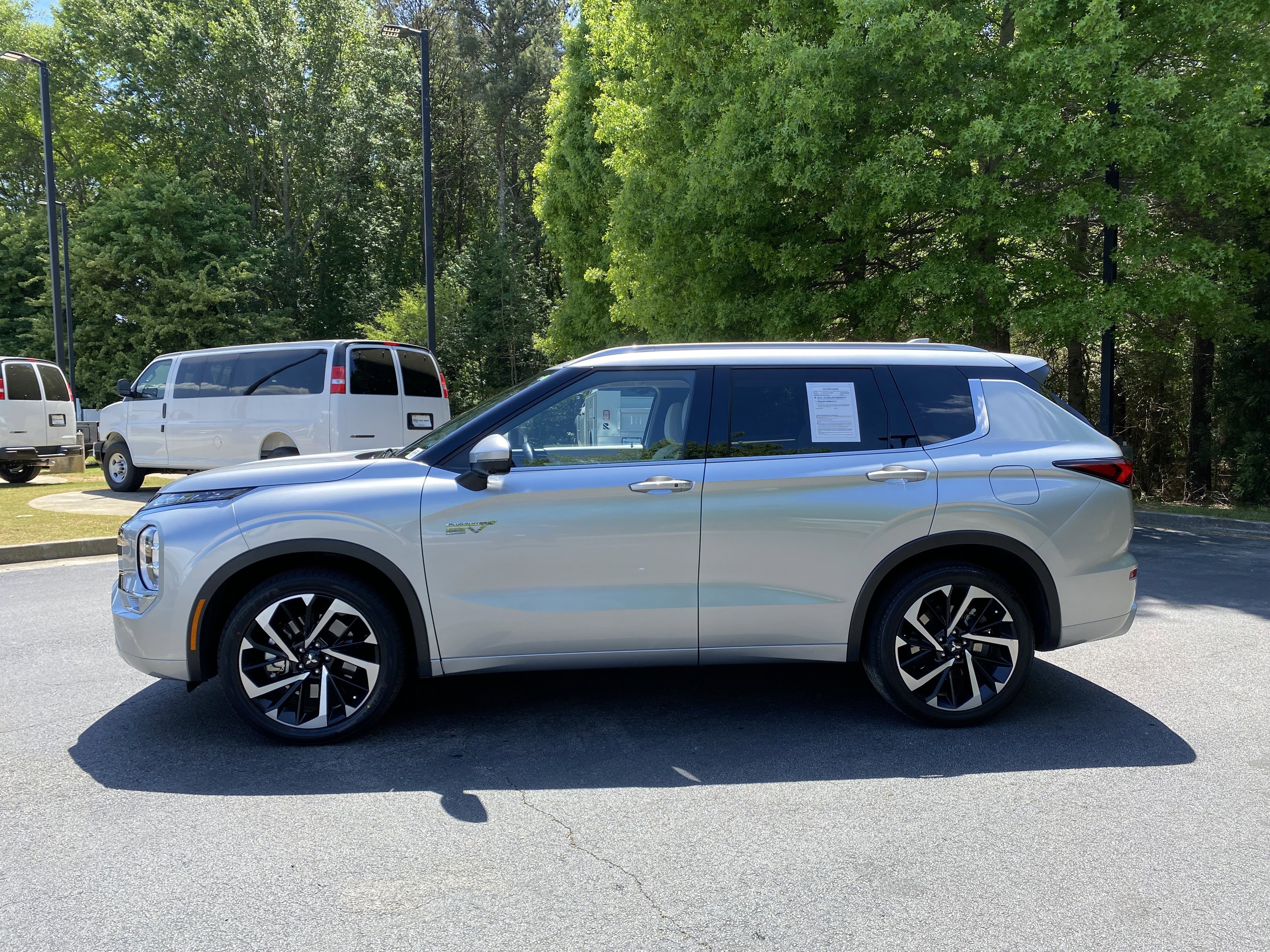 2024 Mitsubishi Outlander 4WD Plug-In Hybrid