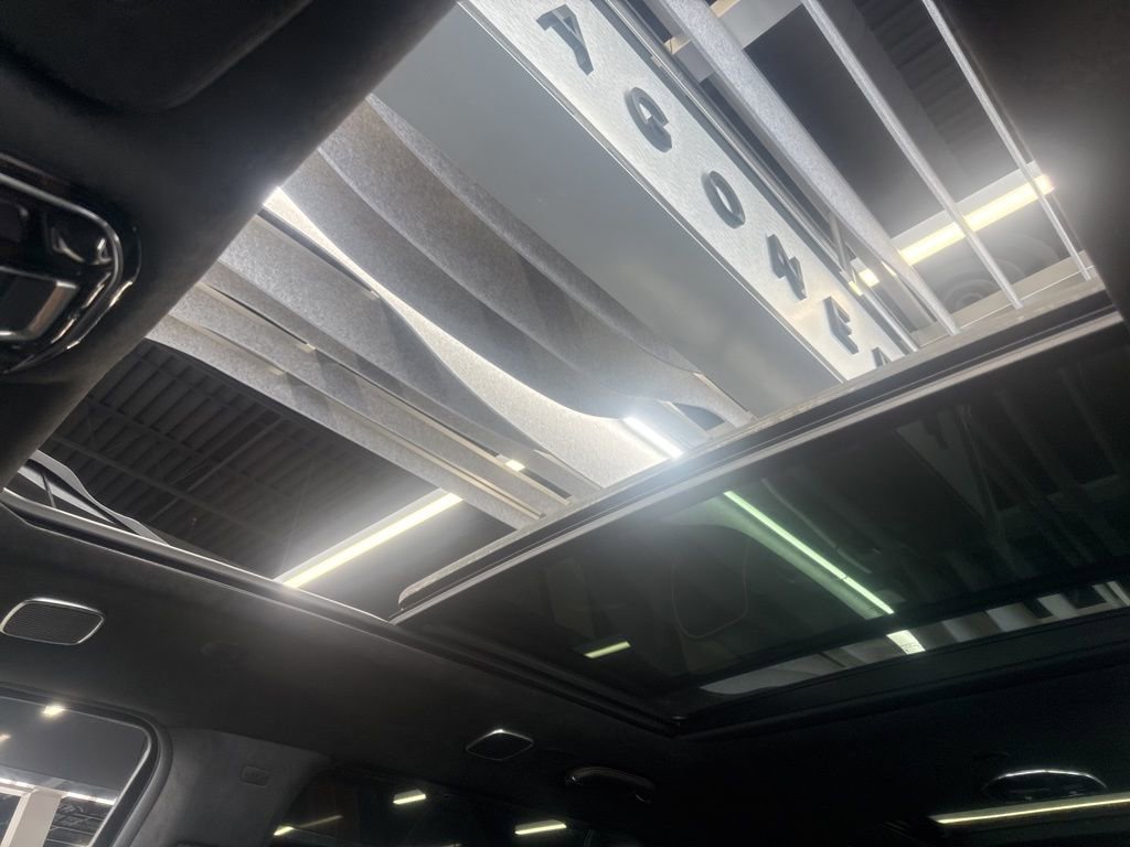 2025 Jeep Grand Wagoneer Series III