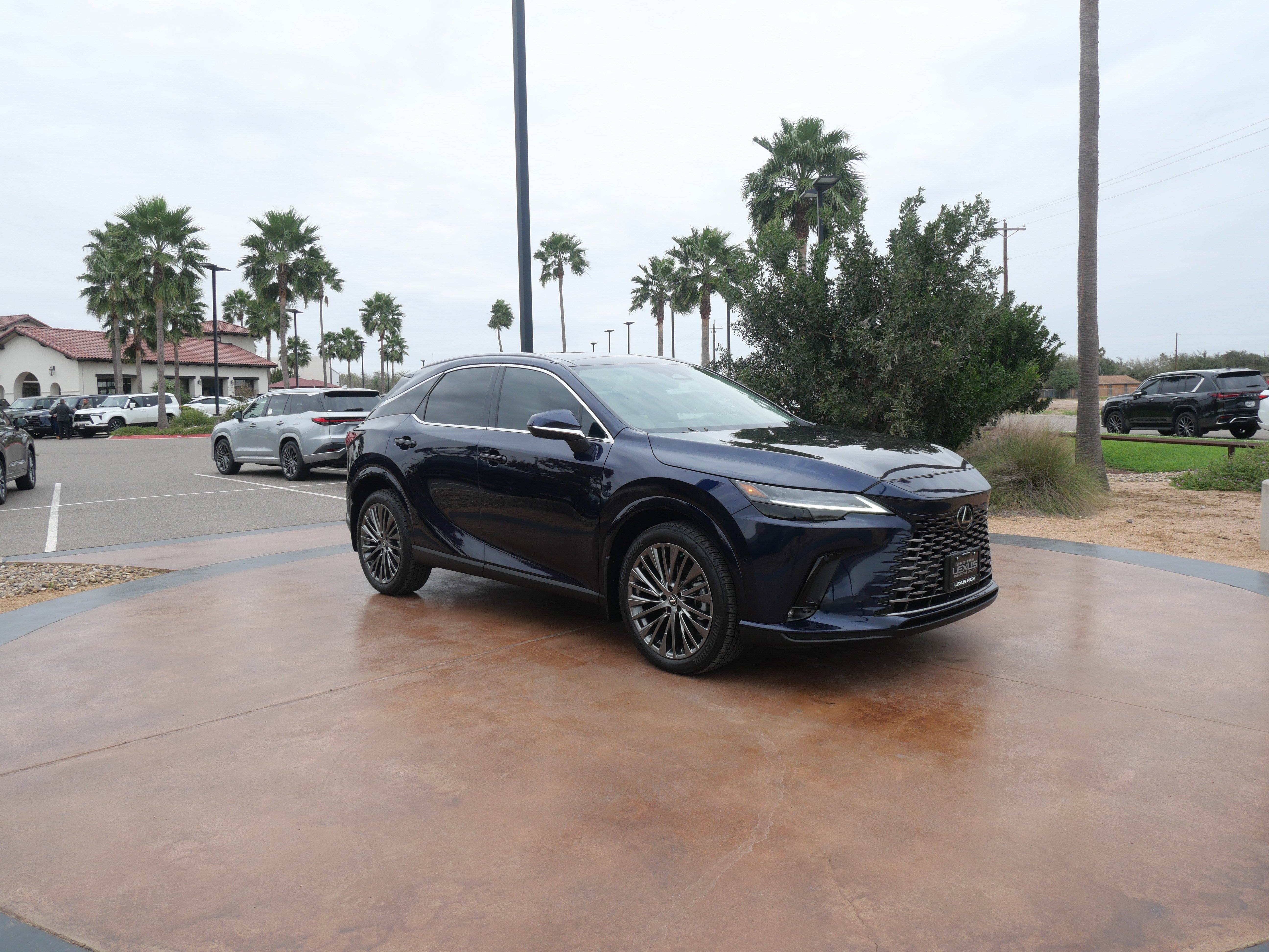 Certified 2025 Lexus RX 350 FWD w/ Convenience Package