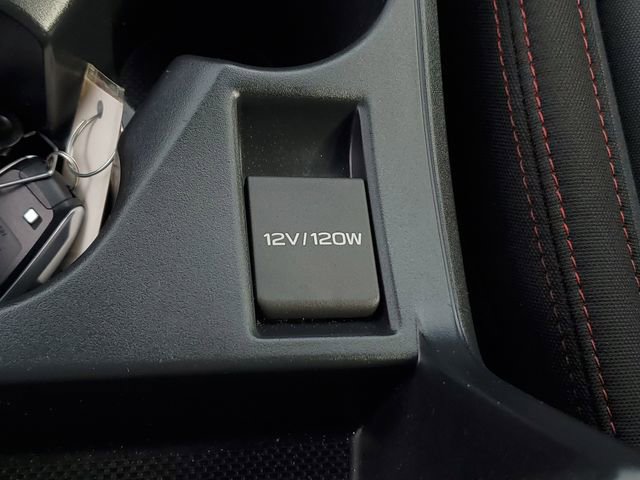 2025 Subaru Impreza 2.0i Sport